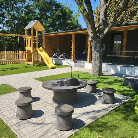 Chillhouse Csaszarszallas Kwatera prywatna *