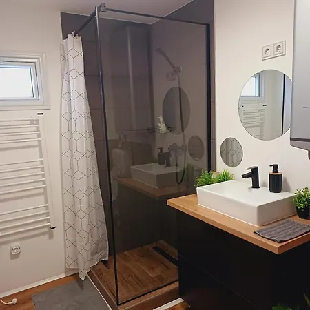 Chillhouse Csaszarszallas Privat bolig Nyíregyháza